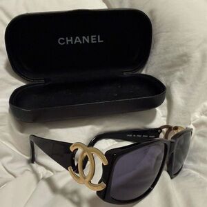 CHANEL Black Sunglasses with Gold Logo